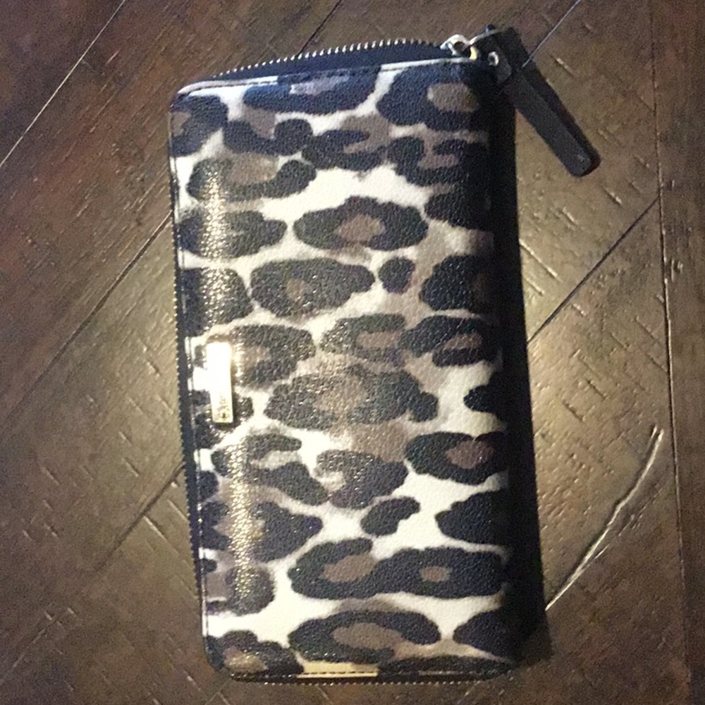 Kathy Spade Leopard Wallet with Zipper